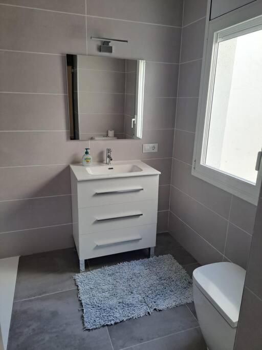 Nautilus Agradable Villa A 5 Minutos A Pie De La Playa Roses Luaran gambar